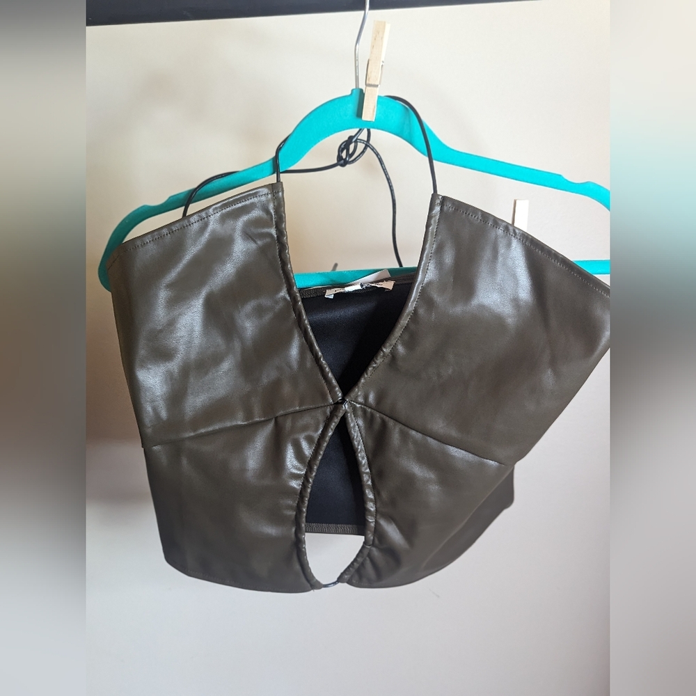 Pretty Garbage Cropped Top - Picture 2 of 7